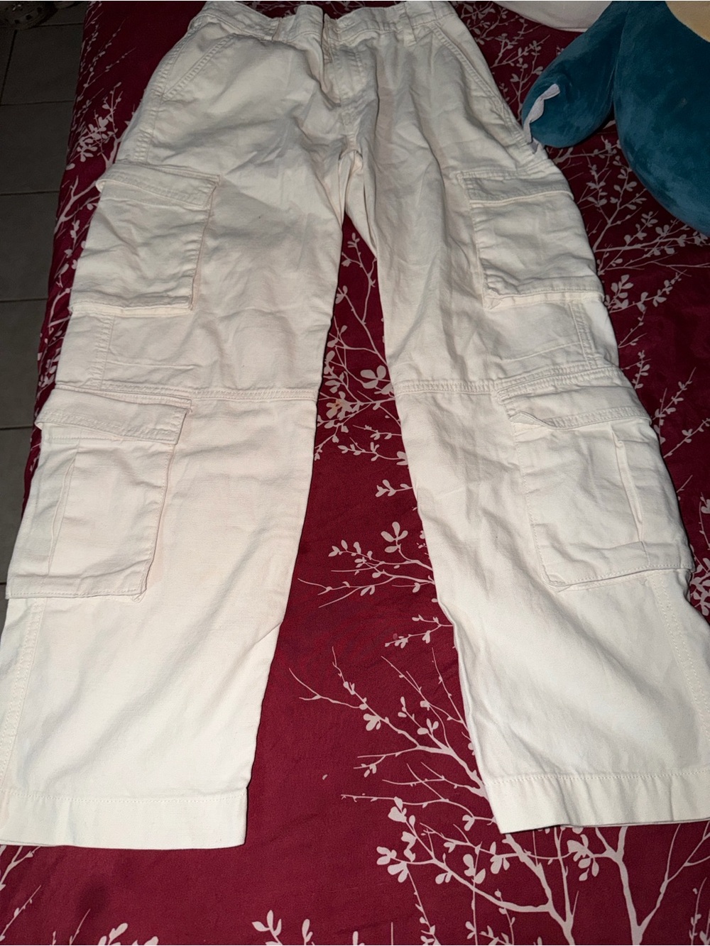 Aeropostale Cream Cargo Pants with Utility Pockets